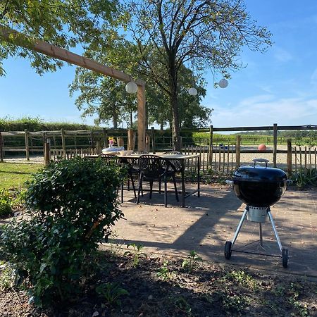 Slapen Bij Uppruna Chaam Exterior foto