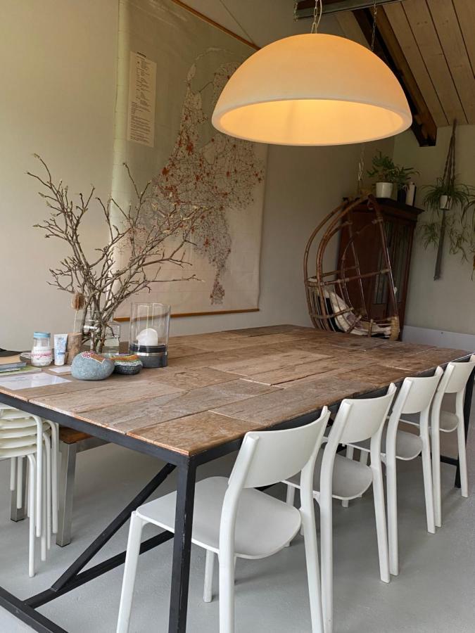 Slapen Bij Uppruna Chaam Exterior foto